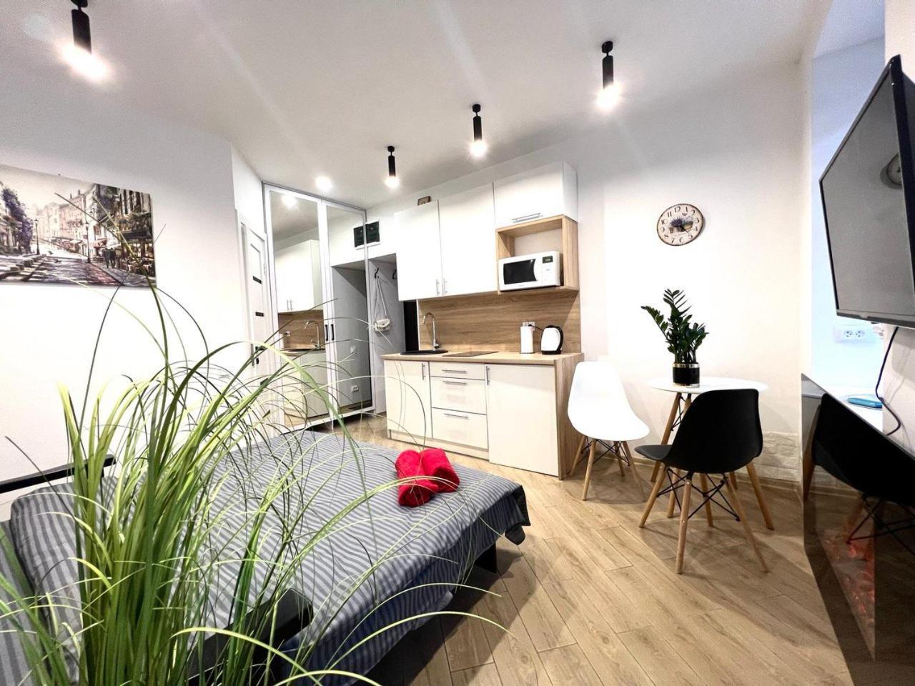 Apartments Vip Avalon Liov Exterior foto
