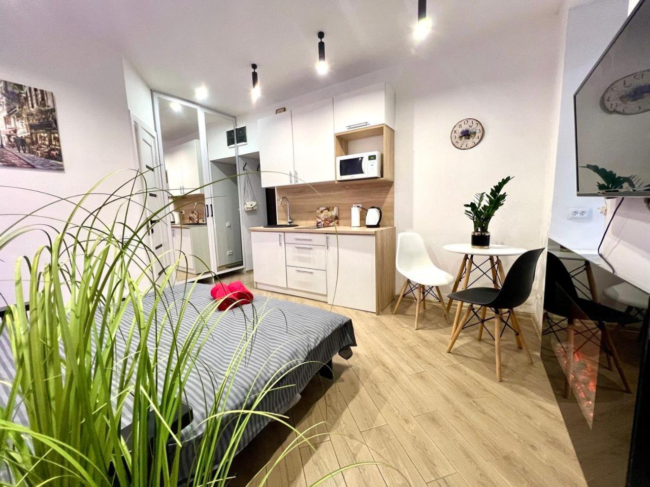 Apartments Vip Avalon Liov Exterior foto